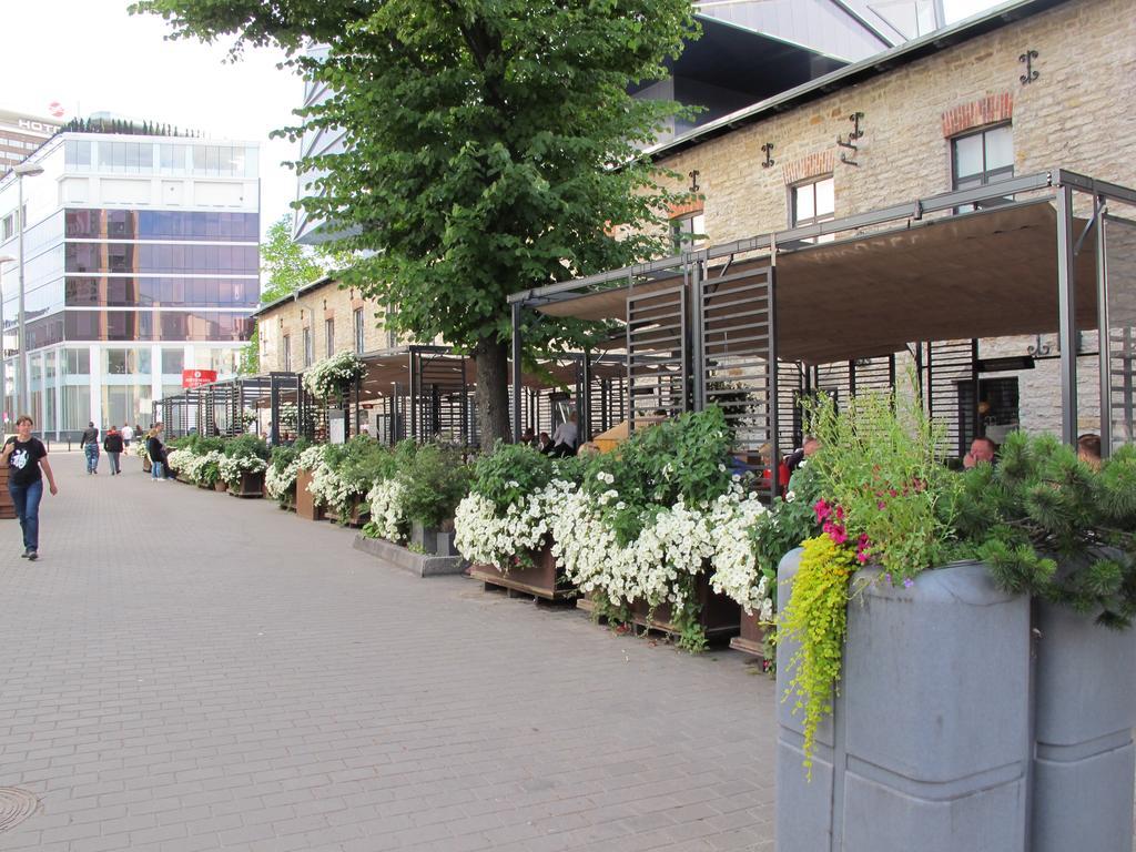 Roseni City Apartment Talin Exterior foto
